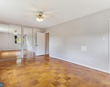10631 Montrose Avenue - Photo Thumbnail 20