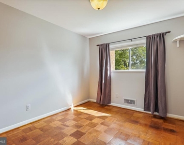 10631 Montrose Avenue - Photo Thumbnail 26