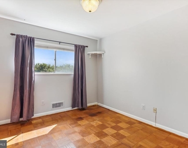 10631 Montrose Avenue - Photo Thumbnail 23