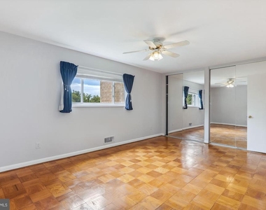 10631 Montrose Avenue - Photo Thumbnail 21