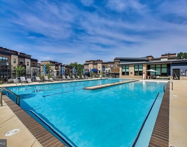 3422 Wood Aster Place - Photo Thumbnail 13