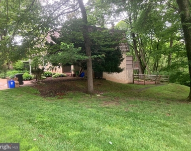 10314 Watkins Mill Drive - Photo Thumbnail 19