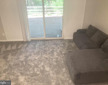 10314 Watkins Mill Drive - Photo Thumbnail 9