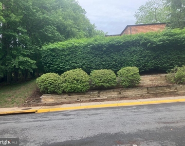 10314 Watkins Mill Drive - Photo Thumbnail 20