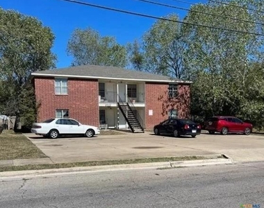 2321 Terrace Dr - Photo Thumbnail 15