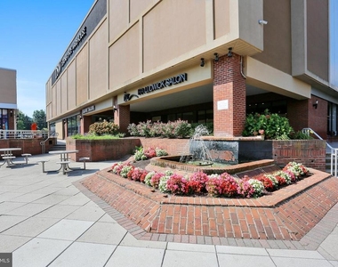 6048 Rossmore Drive - Photo Thumbnail 21
