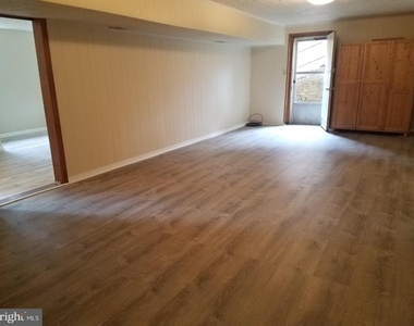 6048 Rossmore Drive - Photo Thumbnail 17