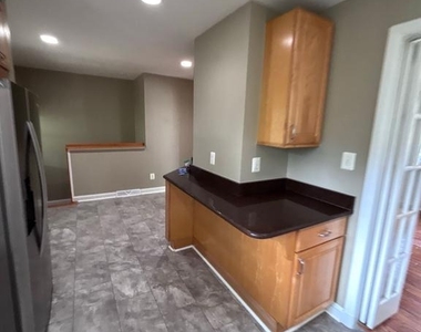 701 Robert Road - Photo Thumbnail 2