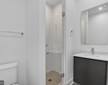 5015 Dulcet Drive - Photo Thumbnail 35