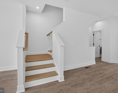 5015 Dulcet Drive - Photo Thumbnail 23
