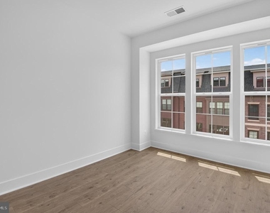 5015 Dulcet Drive - Photo Thumbnail 26