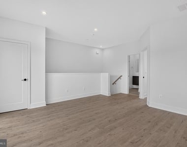 5015 Dulcet Drive - Photo Thumbnail 34