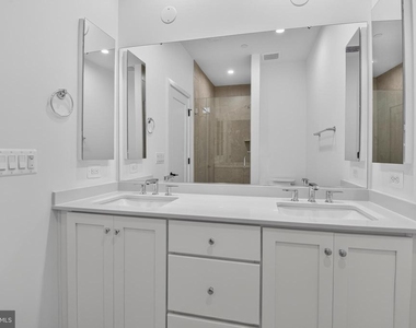 5015 Dulcet Drive - Photo Thumbnail 32