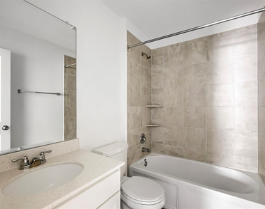 120 Milliner Loop - Photo Thumbnail 11