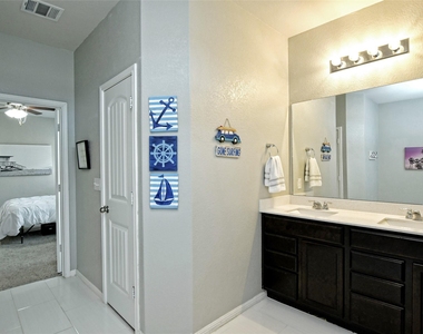 4317 Buffalo Ford Rd - Photo Thumbnail 17