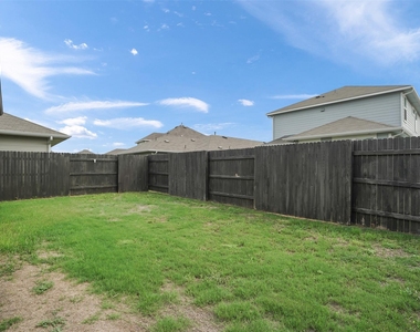 147 Heather Glen Way - Photo Thumbnail 28