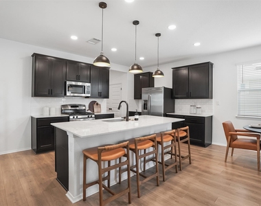147 Heather Glen Way - Photo Thumbnail 6