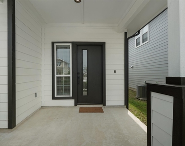 147 Heather Glen Way - Photo Thumbnail 1