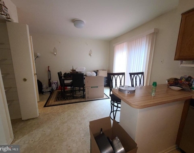 4783 Leyden Way - Photo Thumbnail 3