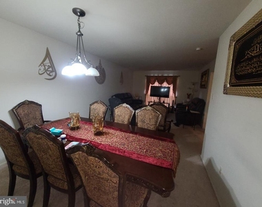 4783 Leyden Way - Photo Thumbnail 4
