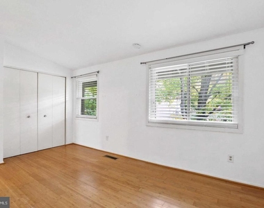 8931 Footed Ridge - Photo Thumbnail 7