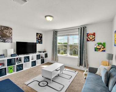 632 Friars Tuck Dr - Photo Thumbnail 13