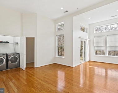 9939 Fragrant Lilies Way - Photo Thumbnail 33