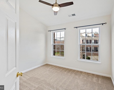 9939 Fragrant Lilies Way - Photo Thumbnail 22