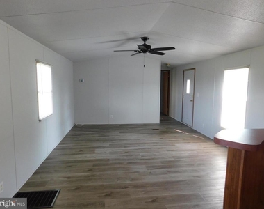 3589 Mill Green Road - Photo Thumbnail 8