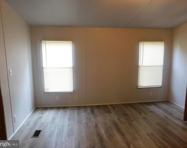 3589 Mill Green Road - Photo Thumbnail 12