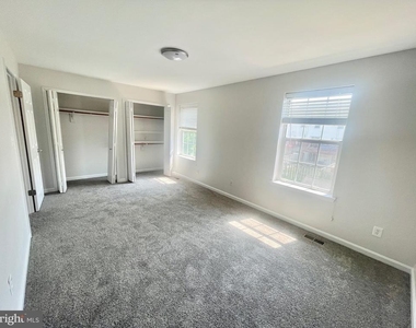 717 Orley Place - Photo Thumbnail 13