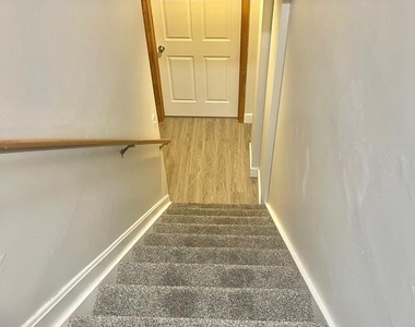 717 Orley Place - Photo Thumbnail 7