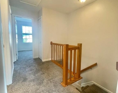 717 Orley Place - Photo Thumbnail 11