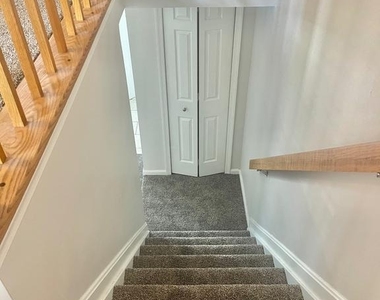 717 Orley Place - Photo Thumbnail 10