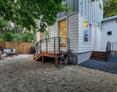 1131 Map St - Photo Thumbnail 31