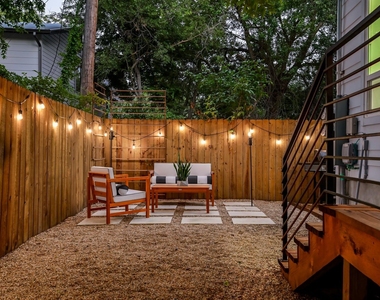 1131 Map St - Photo Thumbnail 21
