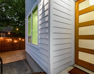 1131 Map St - Photo Thumbnail 23