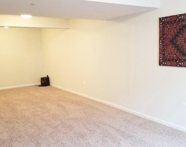9107 Seward Street - Photo Thumbnail 16