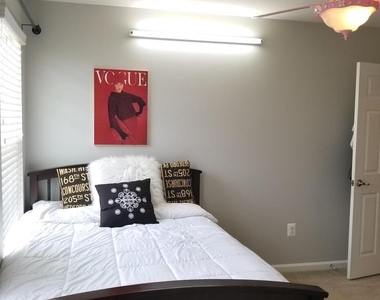9107 Seward Street - Photo Thumbnail 14