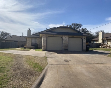 110 Verna Spur - Photo Thumbnail 5