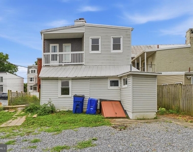 403 W South Street - Photo Thumbnail 41