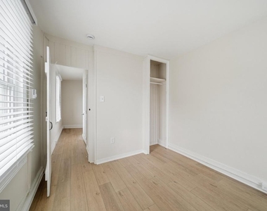 403 W South Street - Photo Thumbnail 27