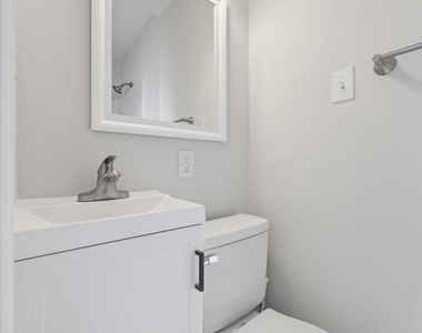 403 W South Street - Photo Thumbnail 34