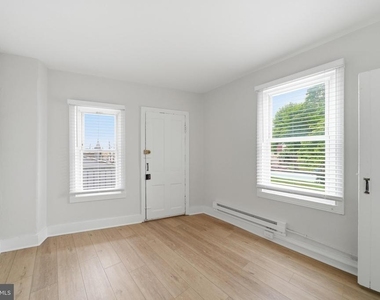 403 W South Street - Photo Thumbnail 25
