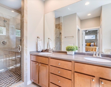 3505 Villa Ct - Photo Thumbnail 18