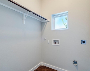 3505 Villa Ct - Photo Thumbnail 24