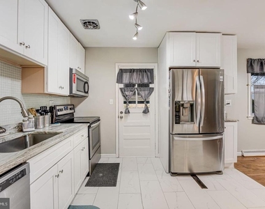 6714 Amherst Road - Photo Thumbnail 11