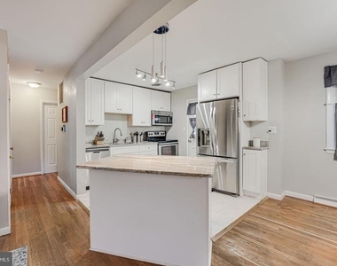 6714 Amherst Road - Photo Thumbnail 8