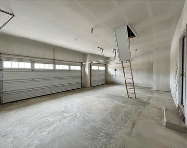 326 Blue Oak Blvd - Photo Thumbnail 8