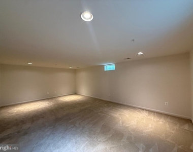10215 Daventry Drive - Photo Thumbnail 34